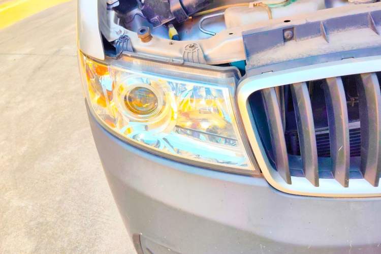 Used Jinbei Hiace X30 2019 1.5L Standard Version China VI SWC15M Right Front Headlight