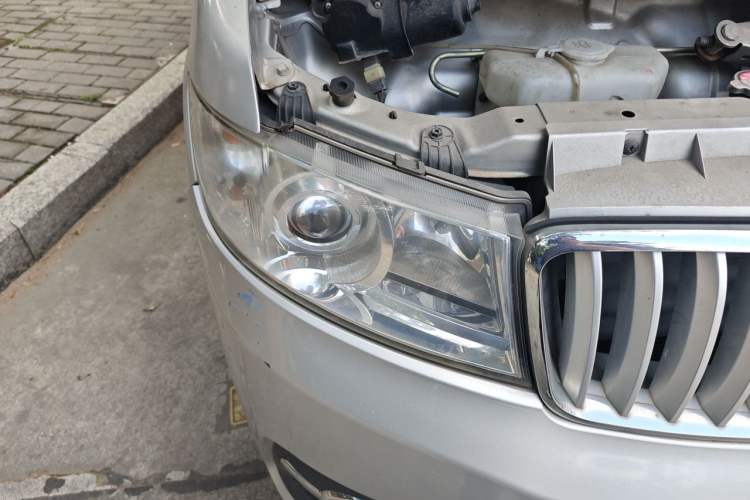Used Jinbei Hiace X30 2019 1.5L Standard Version China VI SWC15M Right Front Headlight