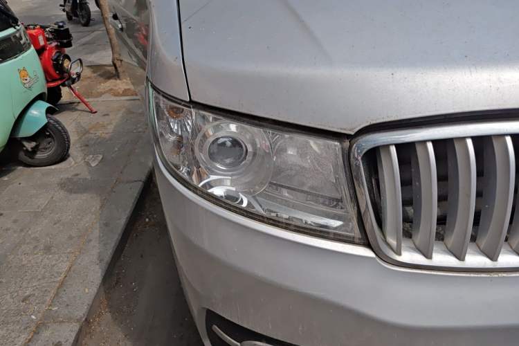Used Jinbei Hiace X30 2019 1.5L Standard Version China VI SWC15M Right Front Headlight