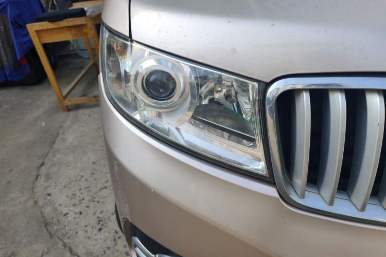 Used Jinbei Hiace X30  Right Front Headlight