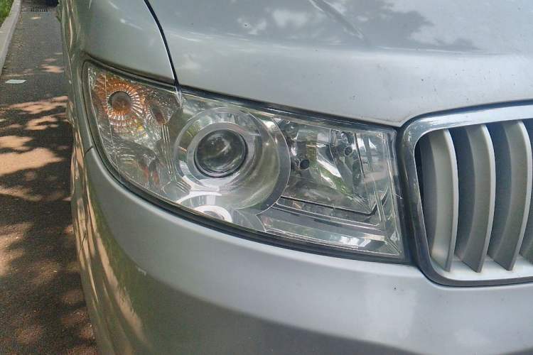 Used Jinbei Hiace X30 2019 1.5L Comfort Edition China VI SWC15M Right Front Headlight