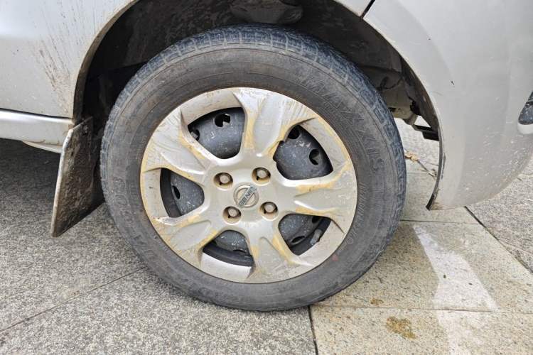 Used Jinbei Hiace X30 2019 1.5L Standard Version China VI SWC15M Right Front Wheel Hub