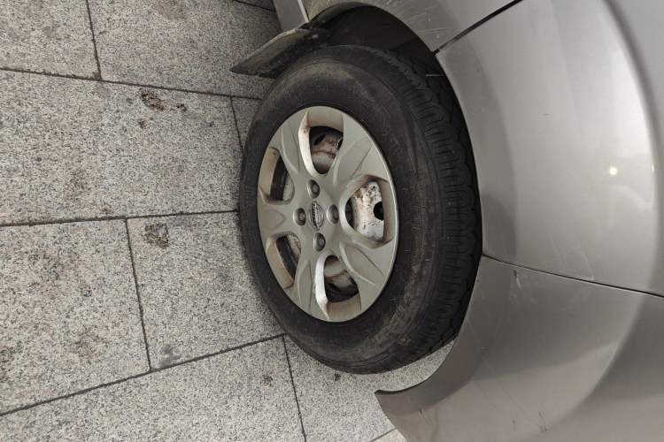 Used Jinbei Hiace X30  Right Front Wheel Hub