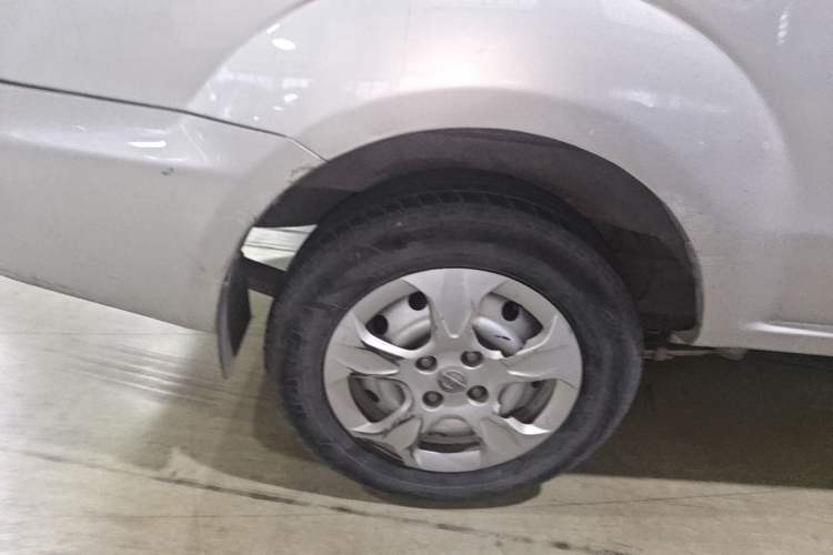 Used Jinbei Hiace X30 2019 1.5L Van Standard Model China VI SWC15M Right Rear Wheel Hub