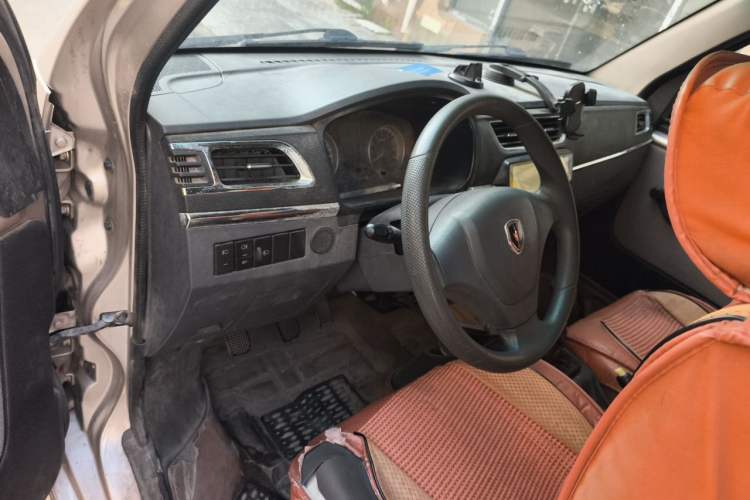 Used Jinbei Hiace X30 2019 1.5L Van Standard Model China VI SWC15M Steering Wheel