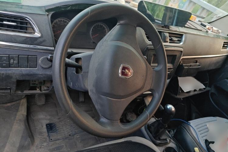 Used Jinbei Hiace X30 2019 1.5L Van Standard Model China VI SWC15M Steering Wheel
