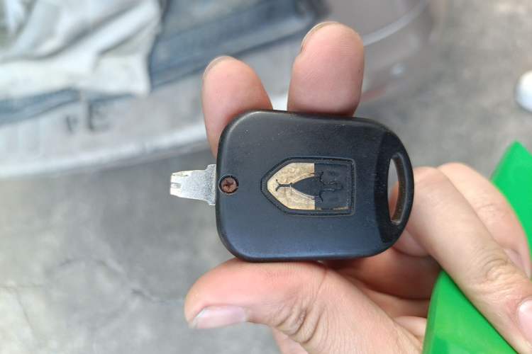 Used Jinbei Hiace X30 2019 1.5L Van Comfort Model China VI SWC15M Vehicle Key
