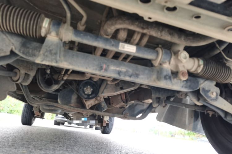 Used Jinbei Hiace X30 2019 1.5L Van Standard Model China VI SWC15M Chassis Front