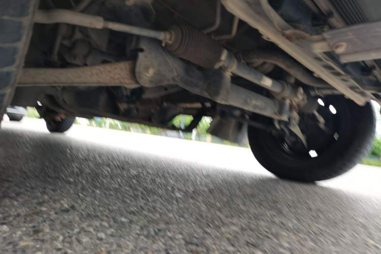 Used Jinbei Hiace X30 2019 1.5L Van Standard Model China VI SWC15M Chassis Front Right