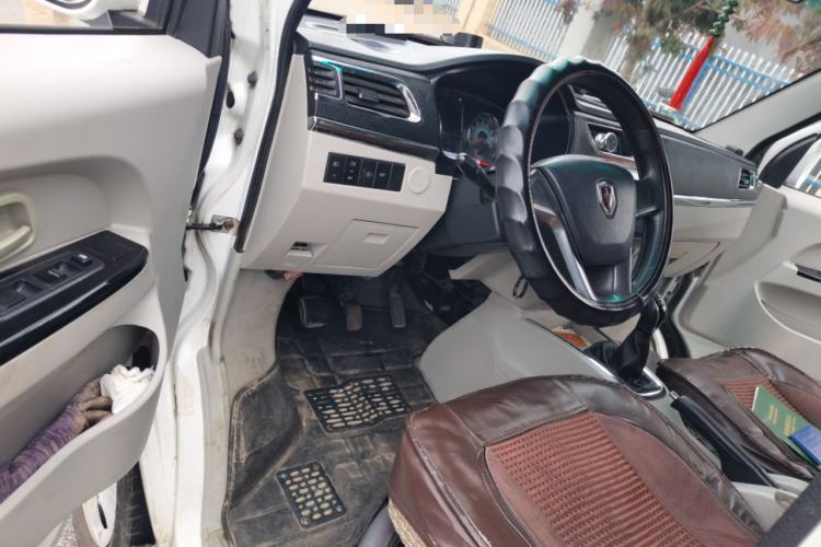 Used Jinbei Hiace X30 2019 1.5L Van Standard Model China VI SWC15M Driver Seat