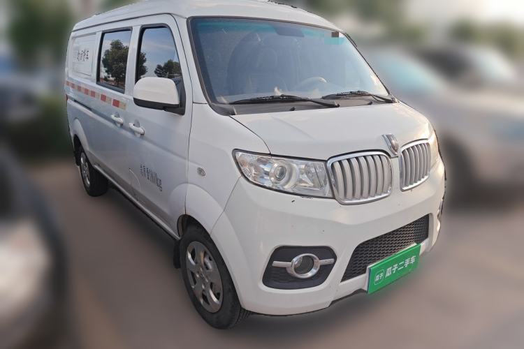 Used Jinbei Hiace X30  Front Right 45 Deg