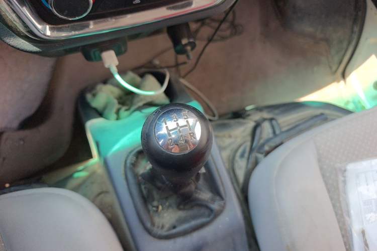 Used Jinbei Hiace X30 2019 1.5L Standard Version China VI SWC15M Gear Lever