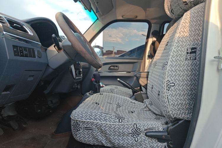 Used Jinbei Hiace X30  Left Front Seat