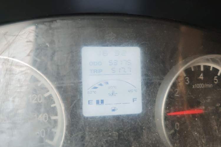 Used Jinbei Hiace X30 2019 1.5L Van Comfort Model China VI SWC15M Odometer Close Up