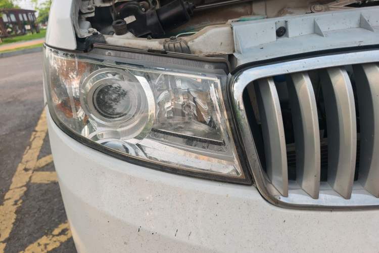 Used Jinbei Hiace X30 2019 1.5L Van Comfort Model China VI SWC15M Right Front Headlight
