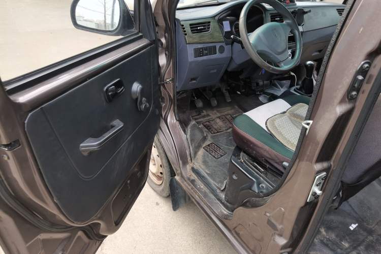 Used Jinbei Hiace X30 2020 1.5L Super-Comfortable Version China VI Standard SWC15M Driver Seat