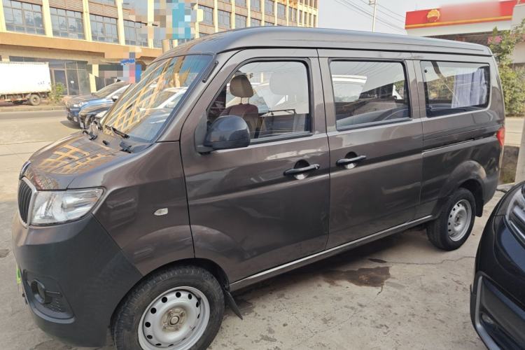 Used Jinbei Hiace X30 2020 1.5L Super-Comfortable Version China VI Standard SWC15M Exterior 3