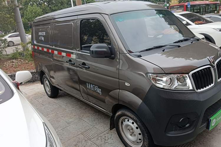 Used Jinbei Hiace X30 2020 1.5L Van Super-Enjoyment Model China VI Standard SWC15M Front Right 45 Deg