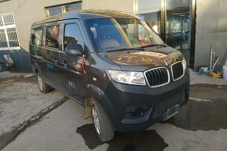 Used Jinbei Hiace X30 2020 1.5L Super-Comfortable Version China VI Standard SWC15M Front Right 45 Deg