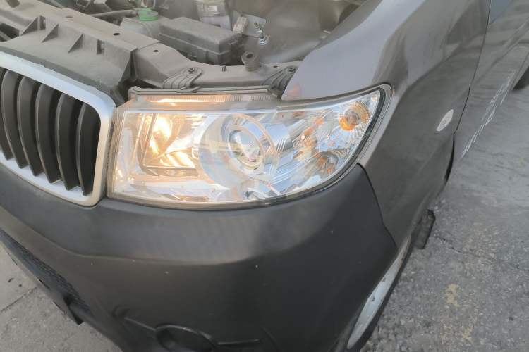 Used Jinbei Hiace X30 2020 1.5L Van Super-Enjoyment Model China VI Standard SWC15M Left Front Headlight
