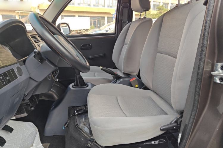 Used Jinbei Hiace X30 2020 1.5L Super-Comfortable Version China VI Standard SWC15M Left Front Seat
