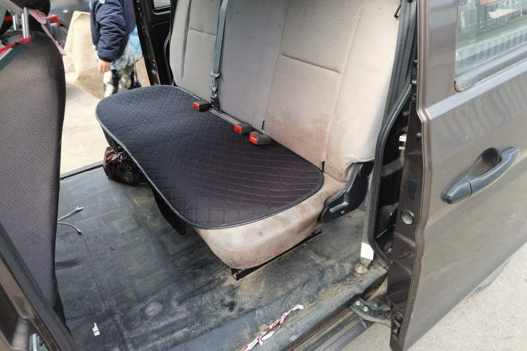 Used Jinbei Hiace X30 2020 1.5L Super-Comfortable Version China VI Standard SWC15M Left Rear Seat