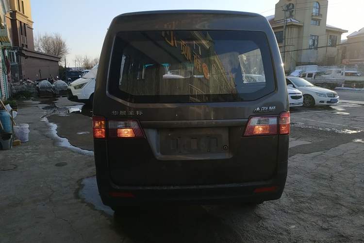 Used Jinbei Hiace X30 2020 1.5L Super-Comfortable Version China VI Standard SWC15M Rear