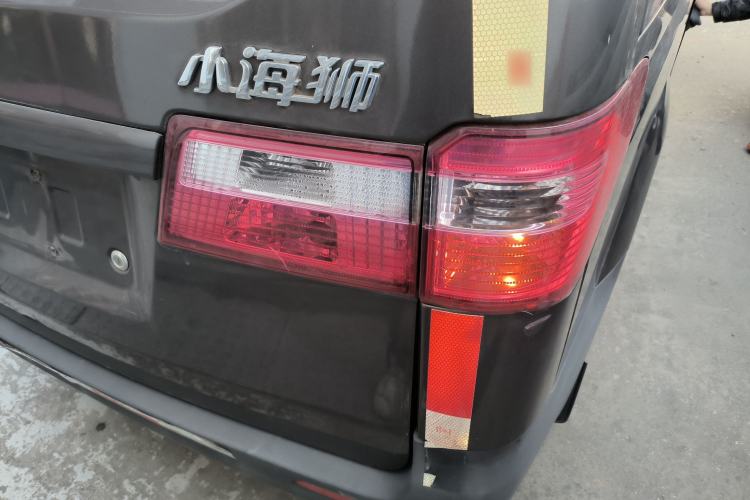 Used Jinbei Hiace X30 2020 1.5L Van Super-Enjoyment Model China VI Standard SWC15M Right Rear Taillight