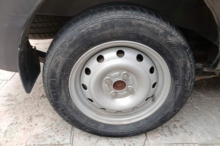 Used Jinbei Hiace X30 2020 1.5L Van Super-Enjoyment Model China VI Standard SWC15M Right Rear Wheel Hub