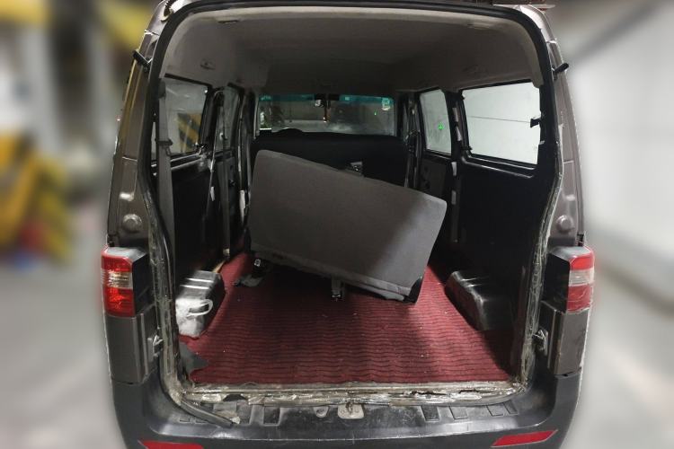 Used Jinbei Hiace X30 2020 1.5L Super-Comfortable Version China VI Standard SWC15M Trunk