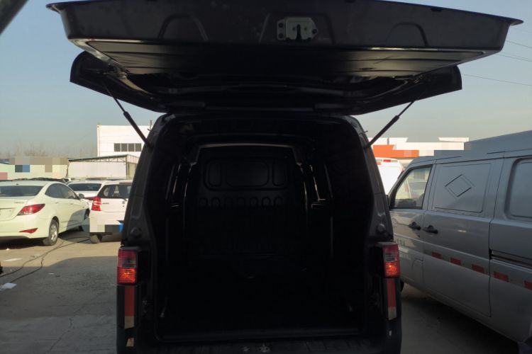 Used Jinbei Hiace X30 2020 1.5L Van Super-Enjoyment Model China VI Standard SWC15M Trunk