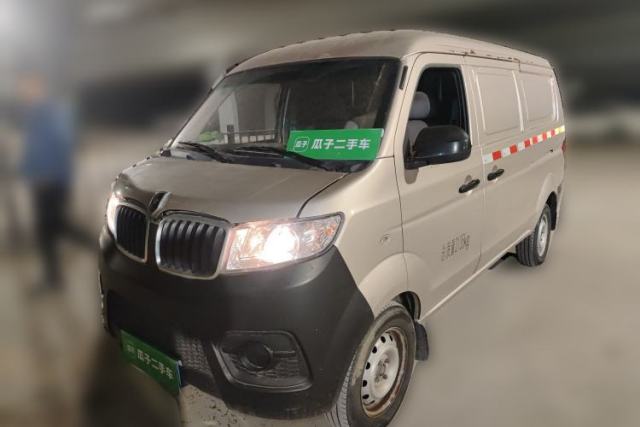 Used Jinbei Hiace X30 2020 1.5L Van Super-Enjoyment Model China VI Standard SWC15M