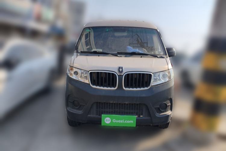 Used Jinbei Hiace X30 2020 1.5L Super-Comfortable Version China VI Standard SWC15M Front