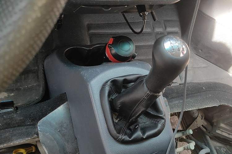 Used Jinbei Hiace X30 2020 1.5L Van Super-Enjoyment Model China VI Standard SWC15M Gear Lever