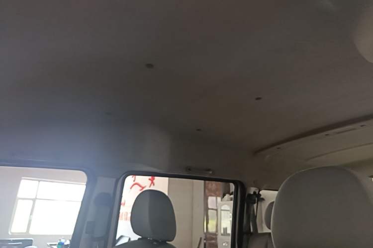 Used Jinbei Hiace X30 2020 1.5L Super-Comfortable Version China VI Standard SWC15M Headliner