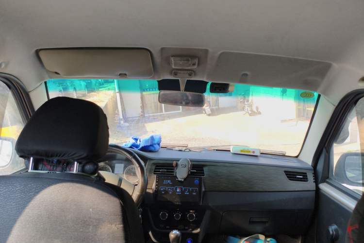 Used Jinbei Hiace X30 2020 1.5L Super-Comfortable Version China VI Standard SWC15M Headliner