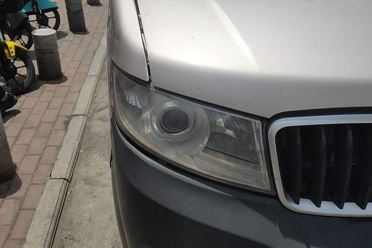 Used Jinbei Hiace X30 2020 1.5L Van Super-Enjoyment Model China VI Standard SWC15M Right Front Headlight