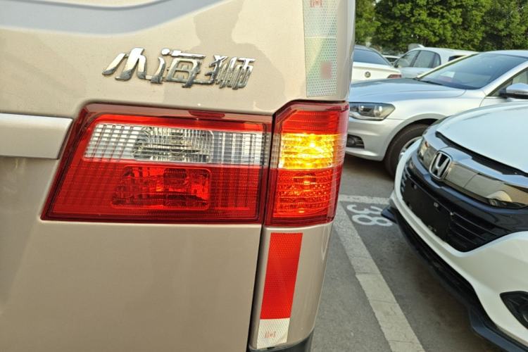 Used Jinbei Hiace X30 2020 1.5L Van Super-Enjoyment Model China VI Standard SWC15M Right Rear Taillight