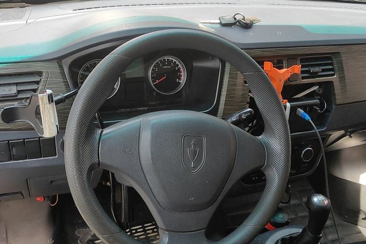 Used Jinbei Hiace X30 2020 1.5L Van Super-Enjoyment Model China VI Standard SWC15M Steering Wheel