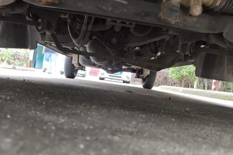 Used Jinbei Hiace X30 2020 1.5L Super-Comfortable Version China VI Standard SWC15M Chassis Front