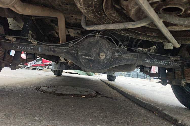 Used Jinbei Hiace X30  Chassis Rear