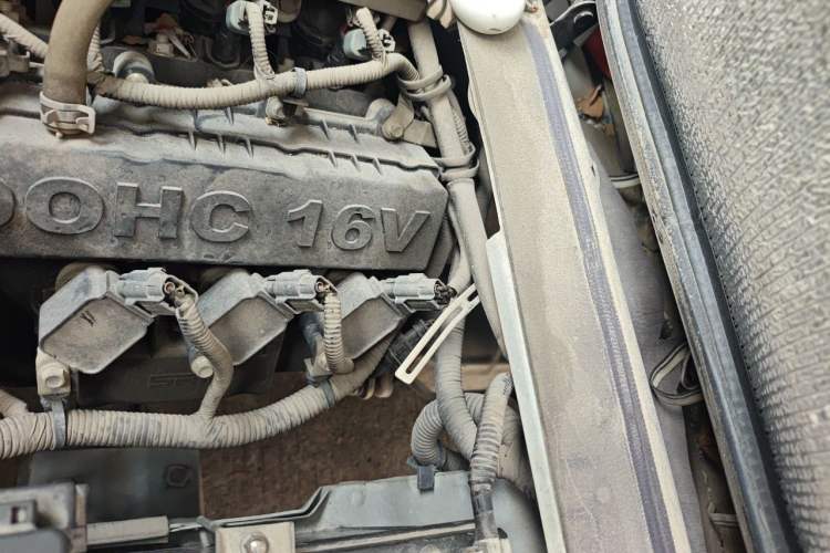 Used Jinbei Hiace X30  Engine Bay Left