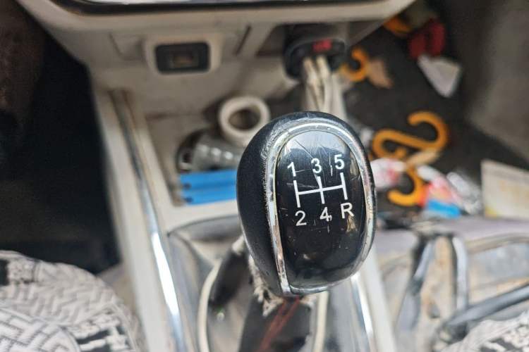 Used Jinbei Hiace X30  Gear Lever