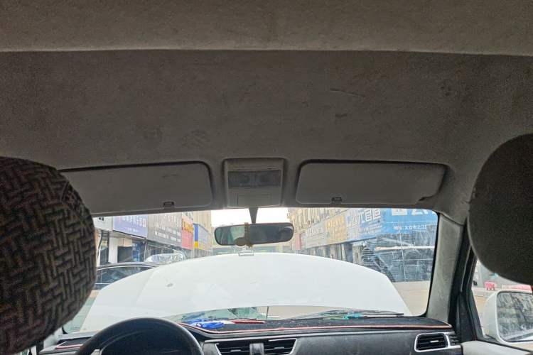 Used Jinbei Hiace X30  Headliner