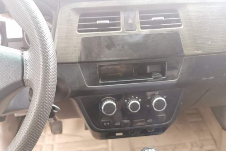 Used Jinbei Hiace X30  Audio And AC Panel