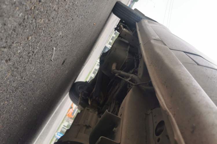 Used Jinbei Hiace X30  Chassis Front Right