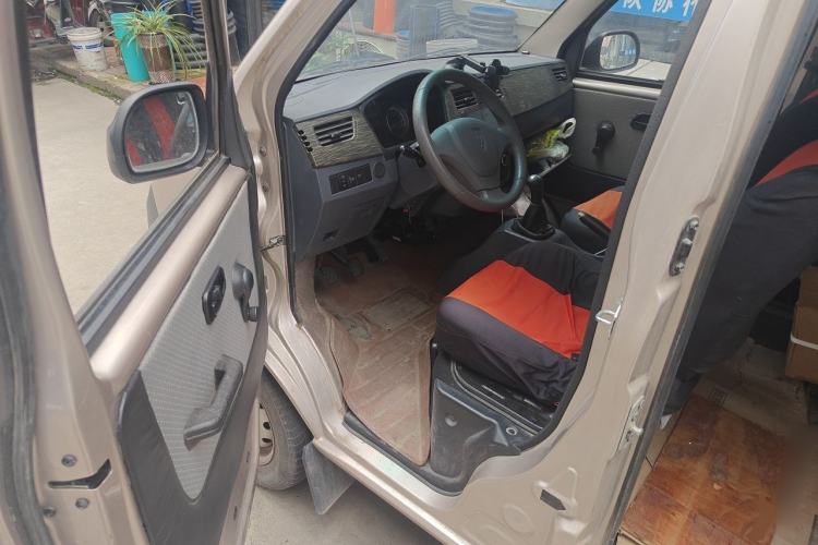 Used Jinbei Hiace X30 2020 1.5L Van Super-Enjoyment Model China VI Standard SWC15M Driver Seat