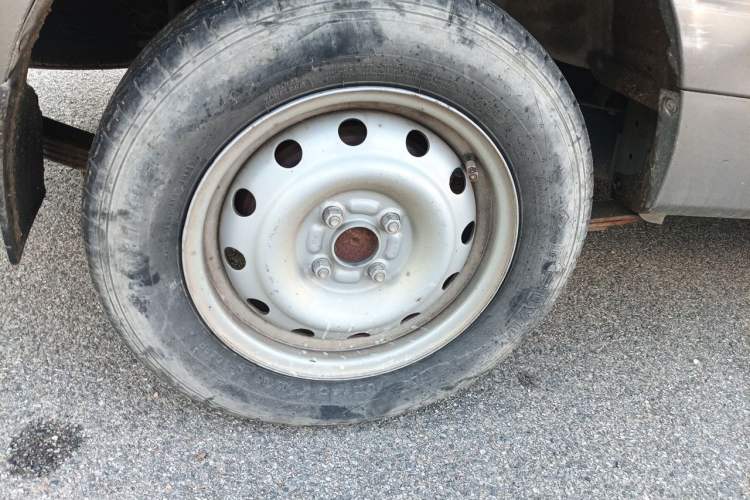 Used Jinbei Hiace X30 2020 1.5L Van Super-Enjoyment Model China VI Standard SWC15M Right Front Wheel Hub
