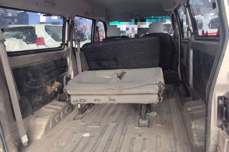 Used Jinbei Hiace X30 2020 1.5L Super-Comfortable Version China VI Standard SWC15M Trunk
