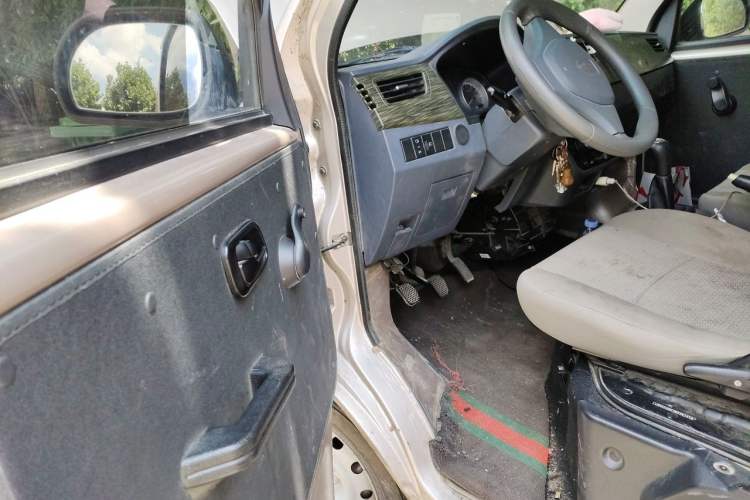 Used Jinbei Hiace X30 2020 1.5L Van Super-Enjoyment Model China VI Standard SWC15M Driver Seat
